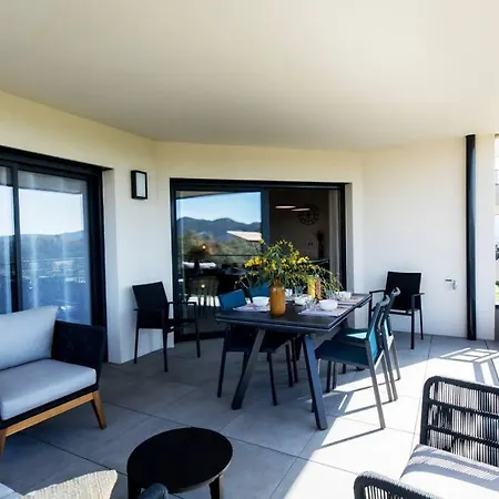 Appt 2 Chambres, Neuf Proche De Toutes Commodites.